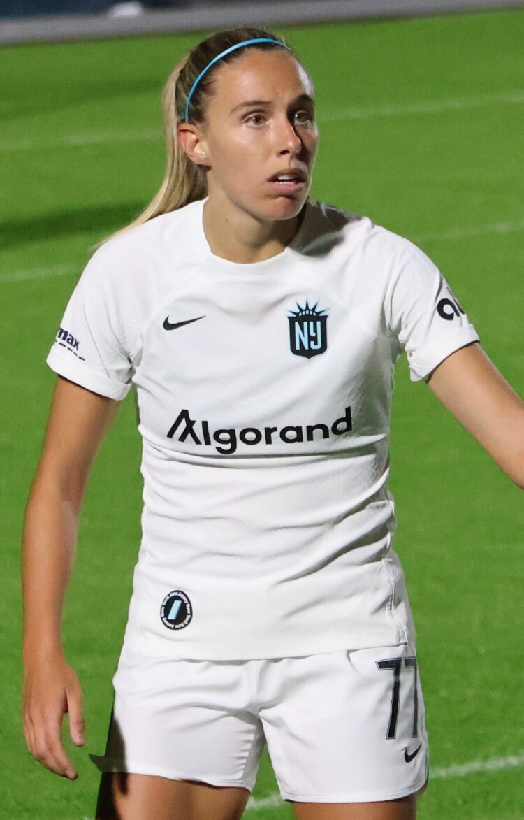 maitane lopez millan feet 1