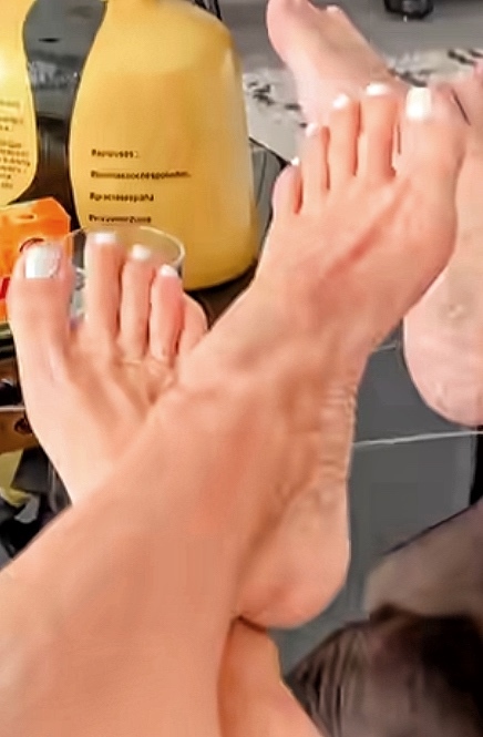 maite delgado feet 2