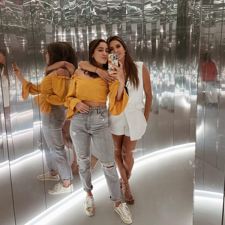 maity interiano feet 4