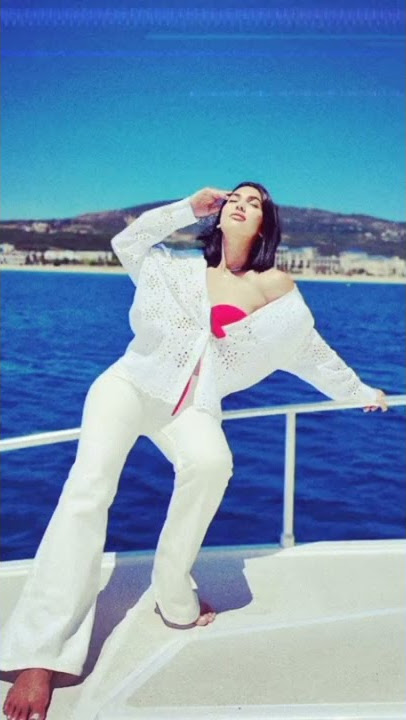 majda ghoumary feet 3