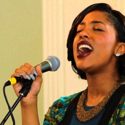 majeste amour pearson feet 4