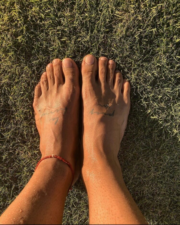 makani nalu feet 5