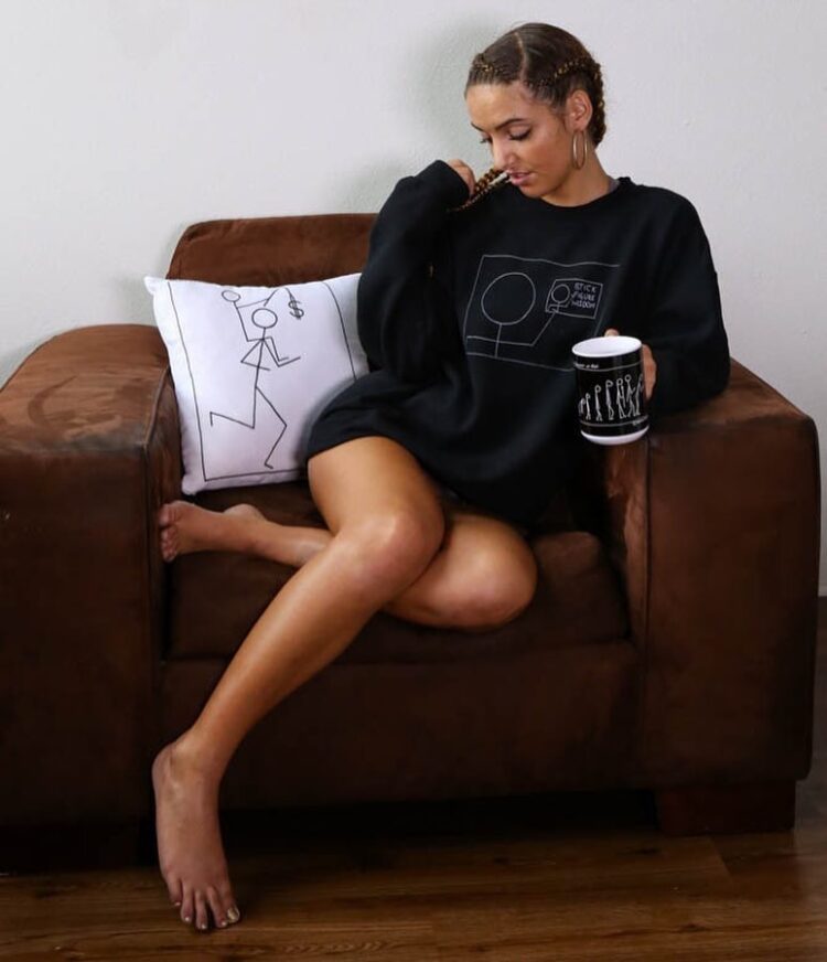 makani nalu feet