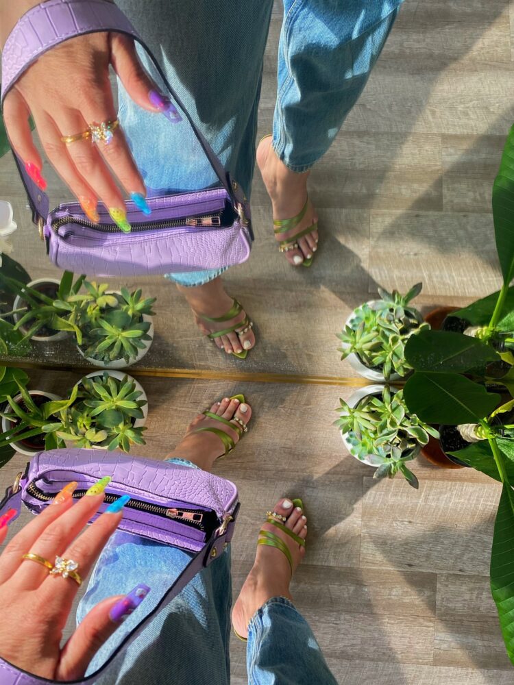 makayla london feet 2