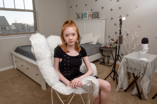 makenna younger feet 2