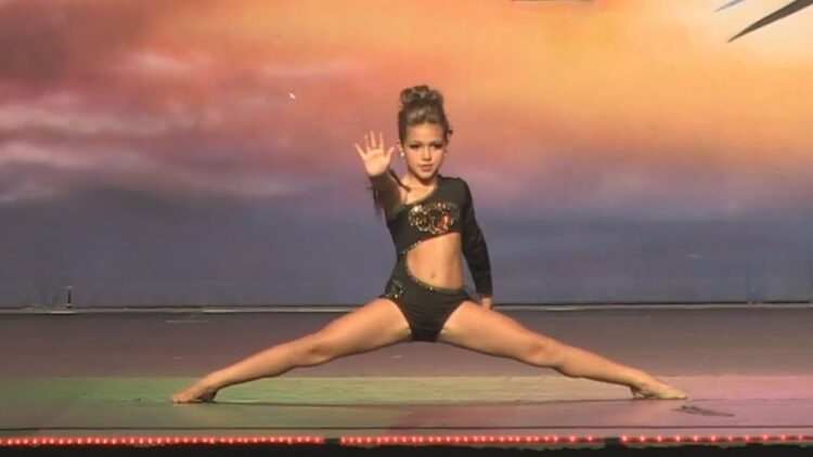 makenzi lauritzen feet 1