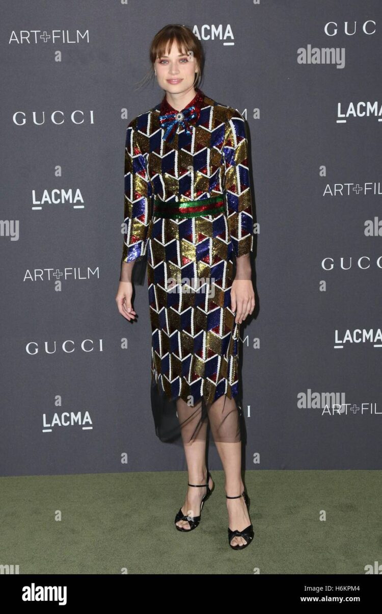 makenzie leigh feet 6