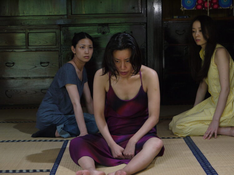 makiko watanabe feet scaled