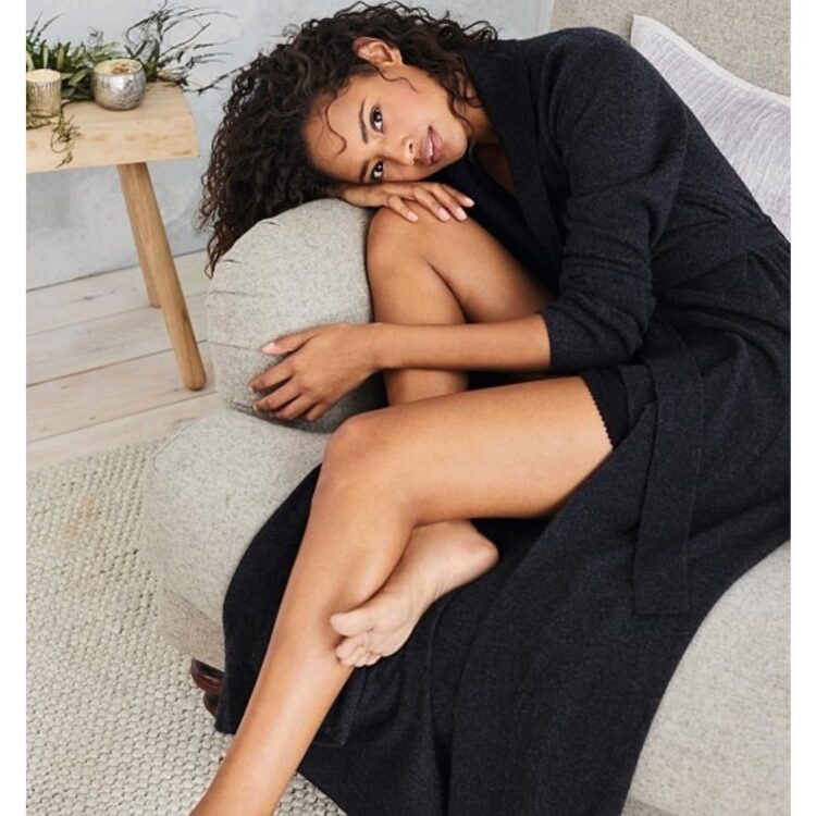 malaika firth feet