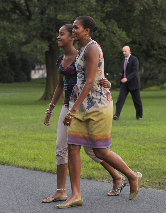 malia obama feet 6