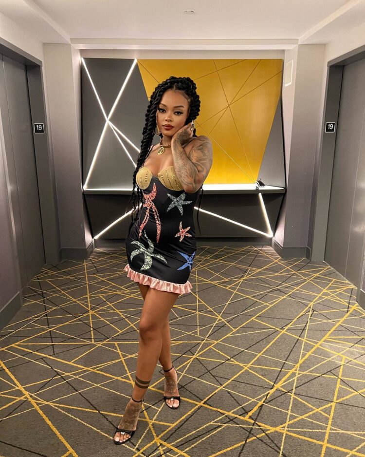 maliibu miitch feet 1