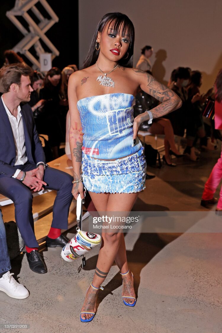 maliibu miitch feet 2