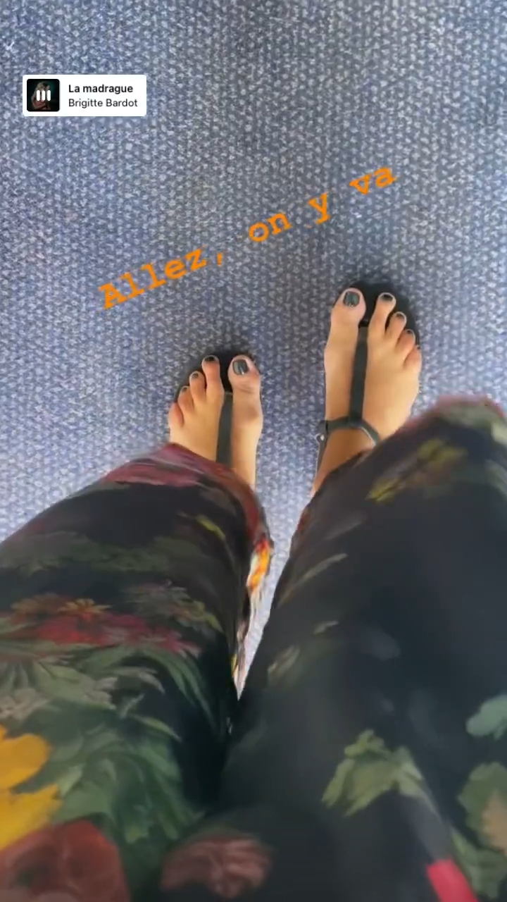 malika ayane feet