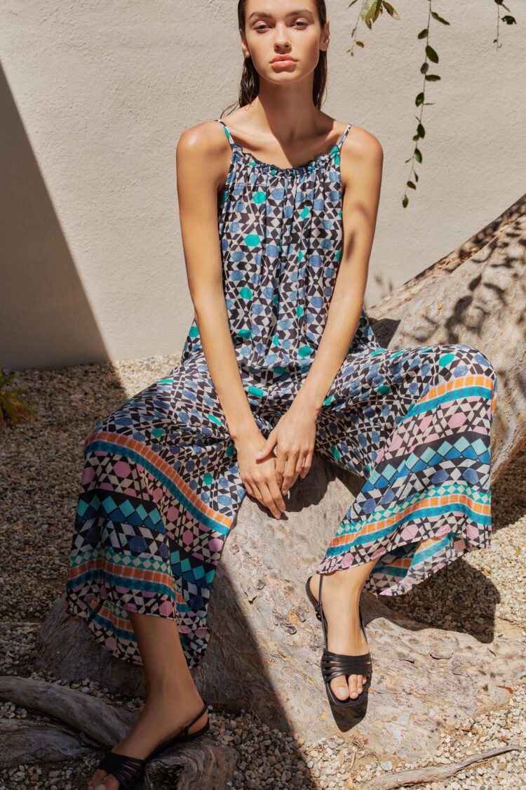 malika yartaa feet 4