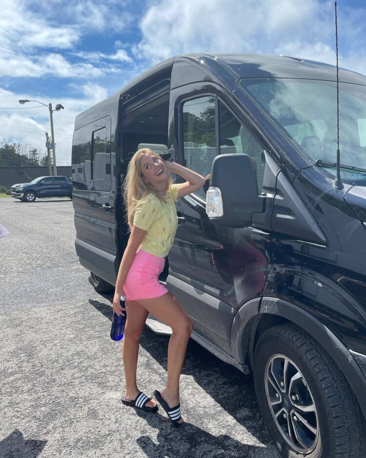 mallory bechtel feet 4