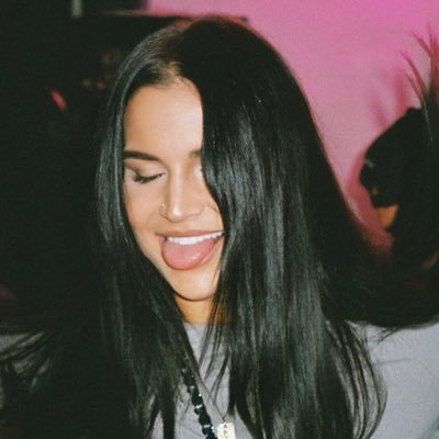 mallory suzanne feet 5