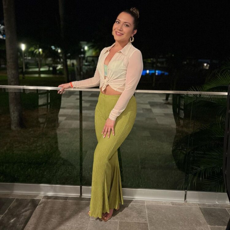 mallory zapata feet 4