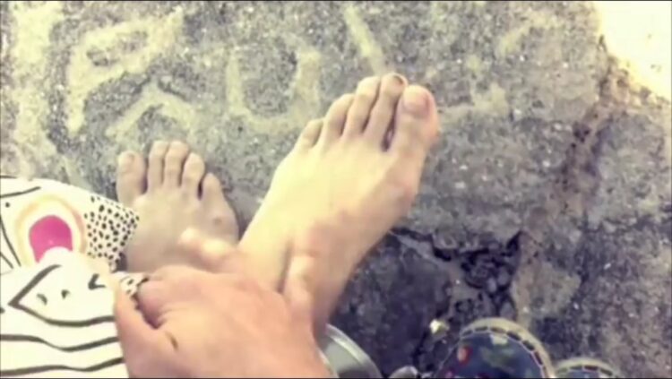 mallu magalhaes feet 4