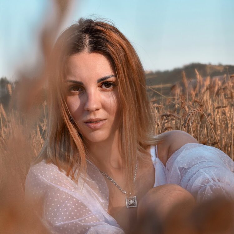 malvina mirrati feet 6