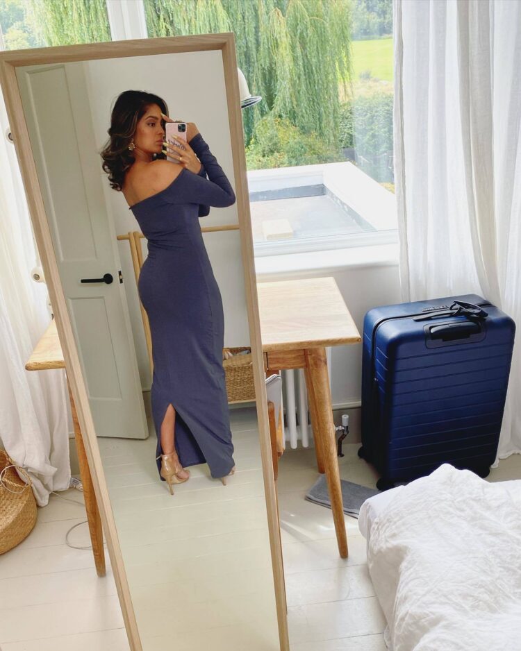 mandeep dhillon feet 1