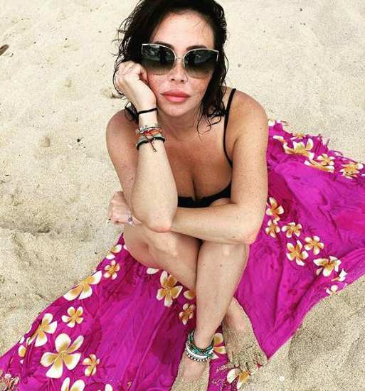 mandie adell taketa feet 1