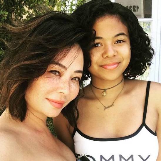 mandie adell taketa feet 3