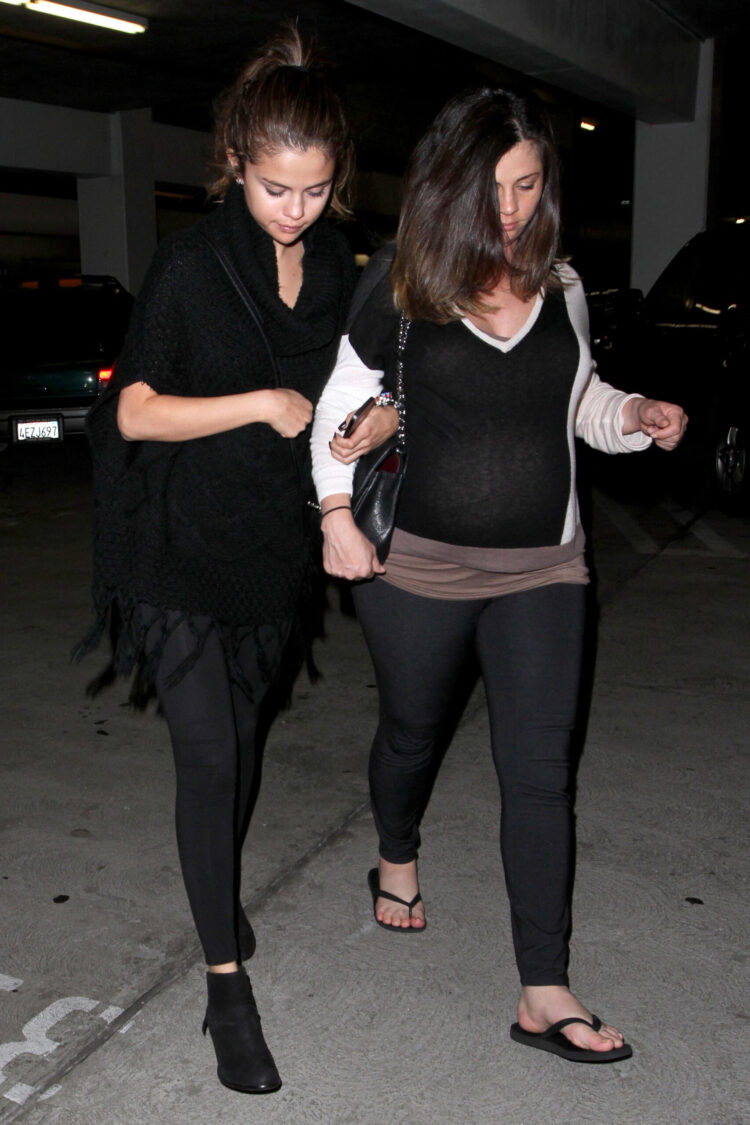 mandy teefey feet 2 scaled