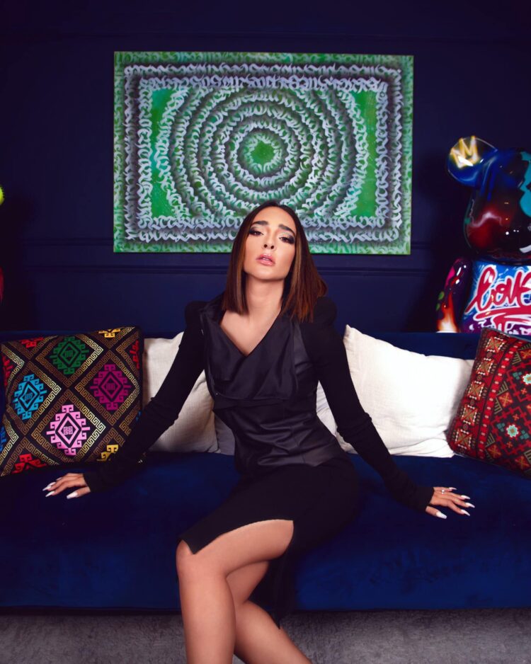 Manelyk Gonzalez Feet