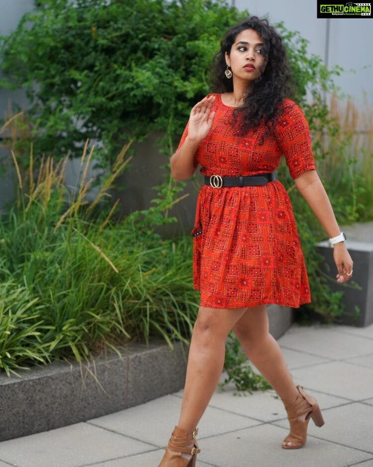 manisha eerabathini feet 3
