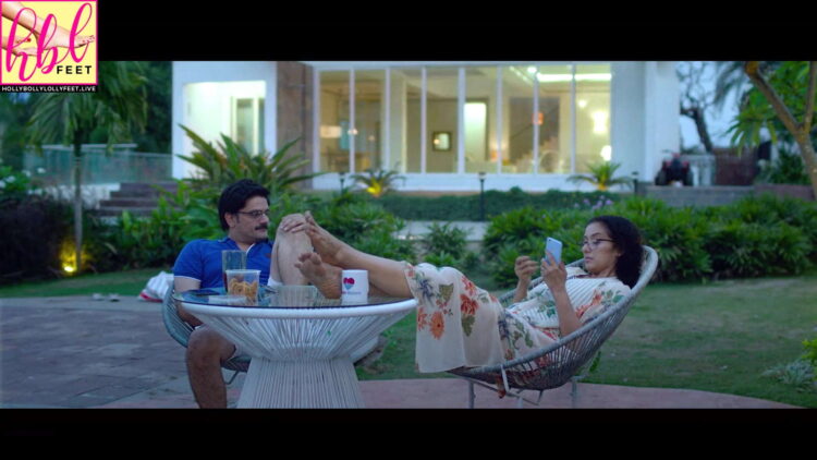 manisha koirala feet 6