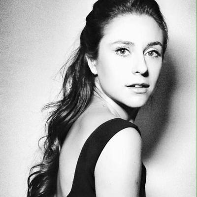 manoela caiado feet 5