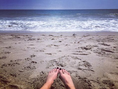manon mathews feet 5