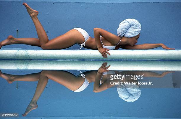 manon valentino feet 5