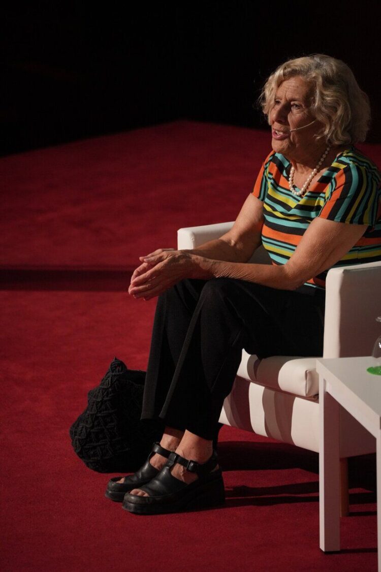 manuela carmena feet 1
