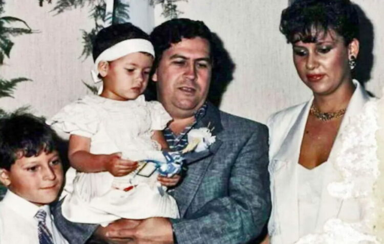 manuela escobar feet 6