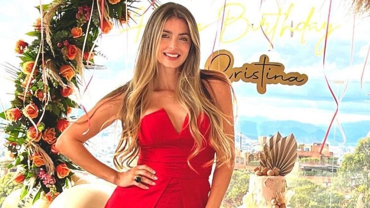 manuela gonzalez daza feet 5