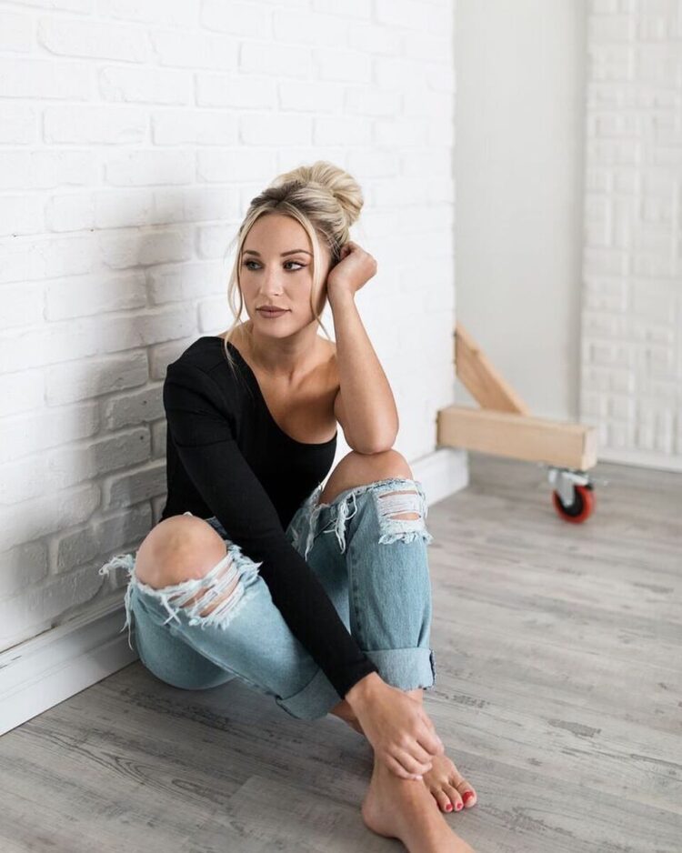 maquel cooper feet 2