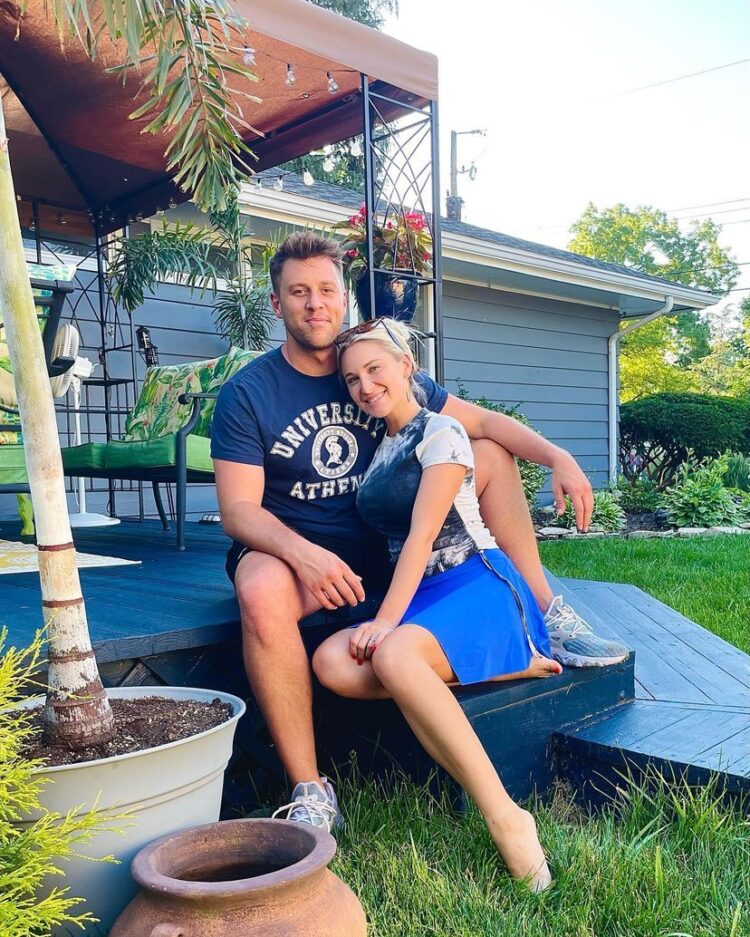 maquel cooper feet 5