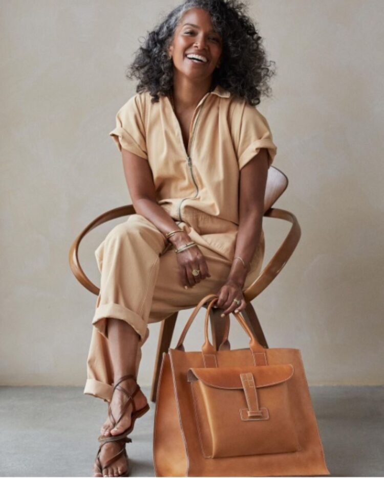 mara brock akil feet 4