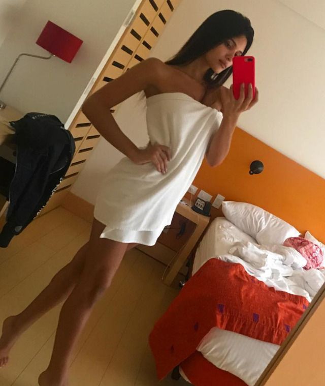 mara cifuentes feet 6