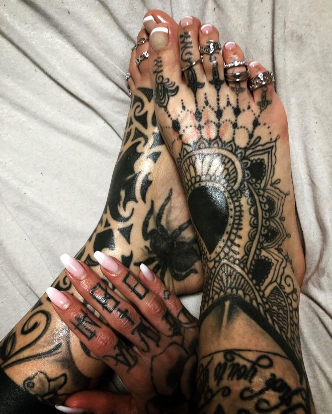 mara inkperial feet 1