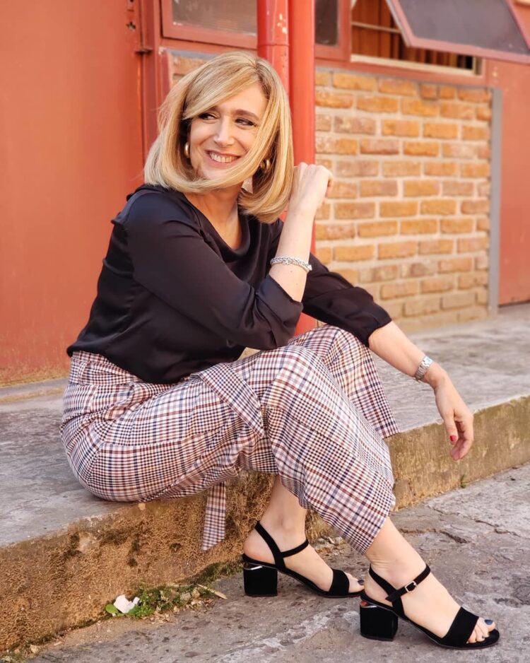 marcela coronel feet 3