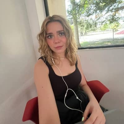 marcela del toro feet 3