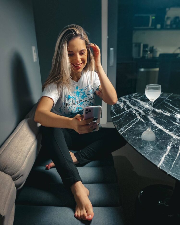 marcela lahaud feet 3