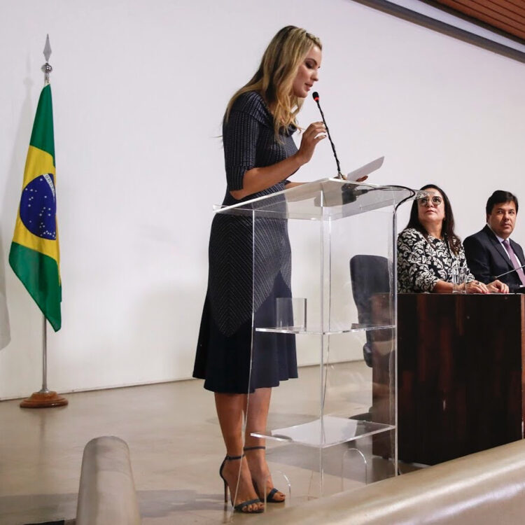 marcela temer feet 3