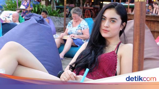 marcella daryanani feet 6