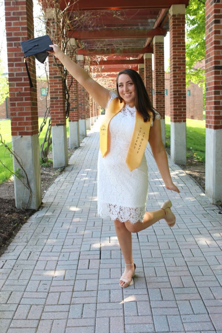 marcella simon feet 2