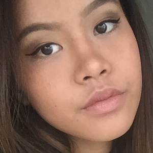 mareliz glaze feet 3