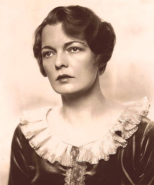 margalo gillmore feet