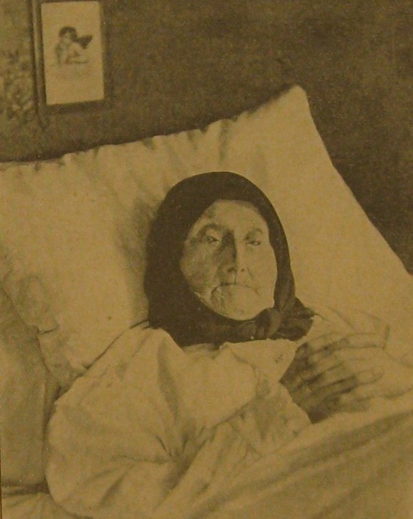 margaret ann neve feet 5